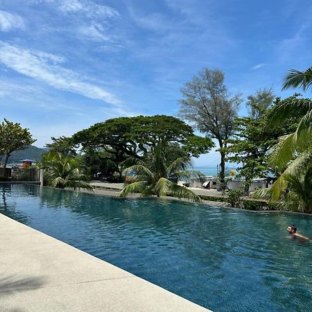 By The Sea Beachfront Designer Suites Penang - Managed By Art Of Tree Batu Feringgi Bagian luar foto