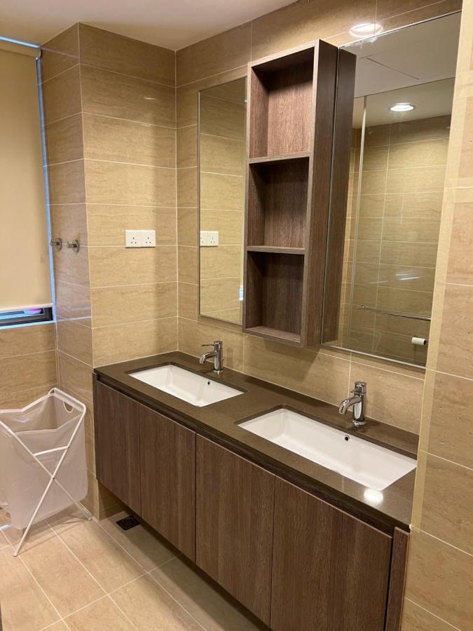 By The Sea Beachfront Designer Suites Penang - Managed By Art Of Tree Batu Feringgi Bagian luar foto